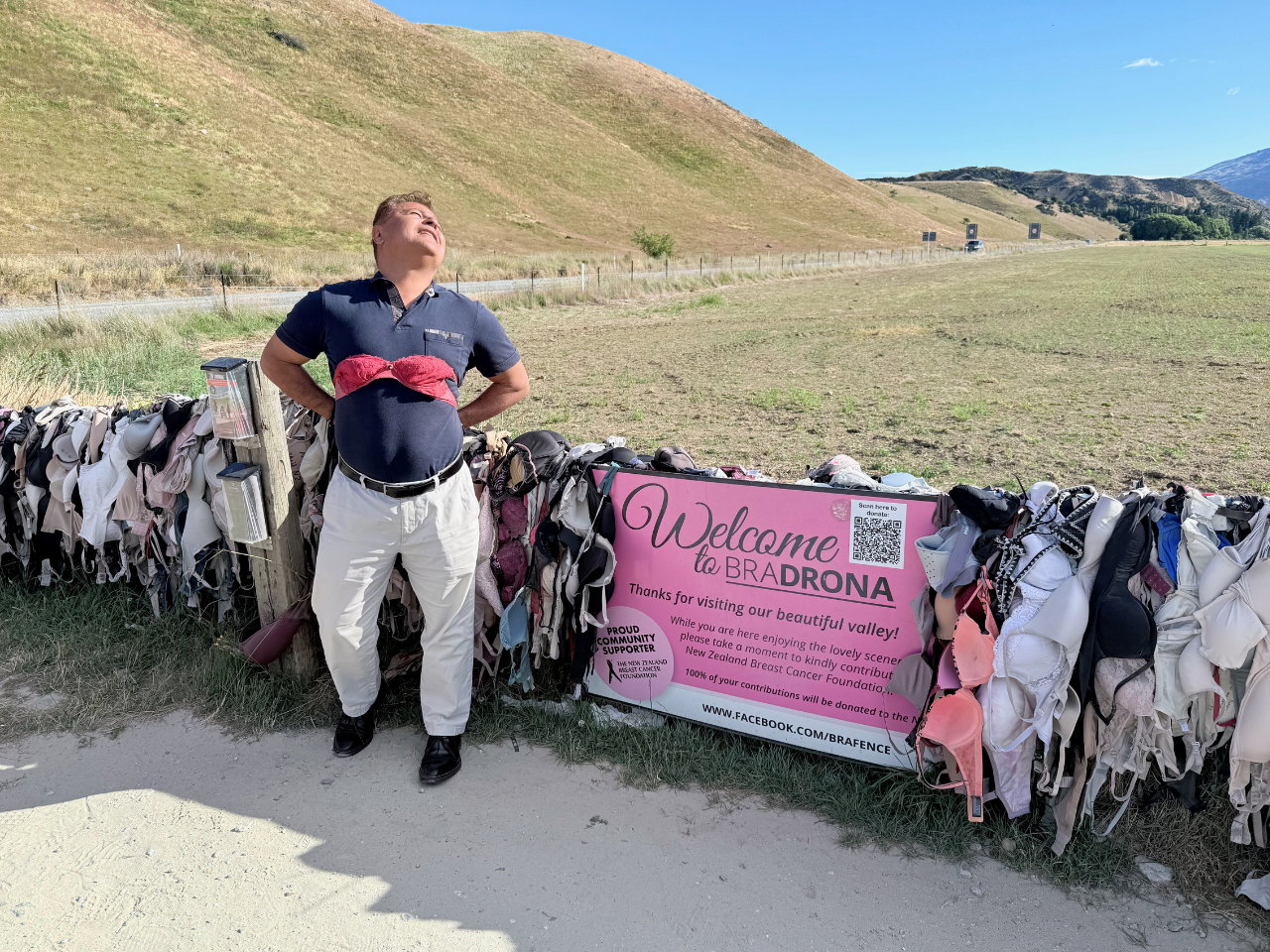 Pivot Trip small-group New Zealand tour for gay men — Bradrona Cardrona Bra Fence
